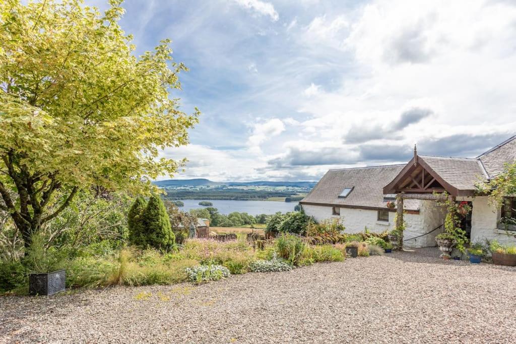 The Stable - Cottage With A Spectacular Lake View Port Of Menteith Eksteriør billede